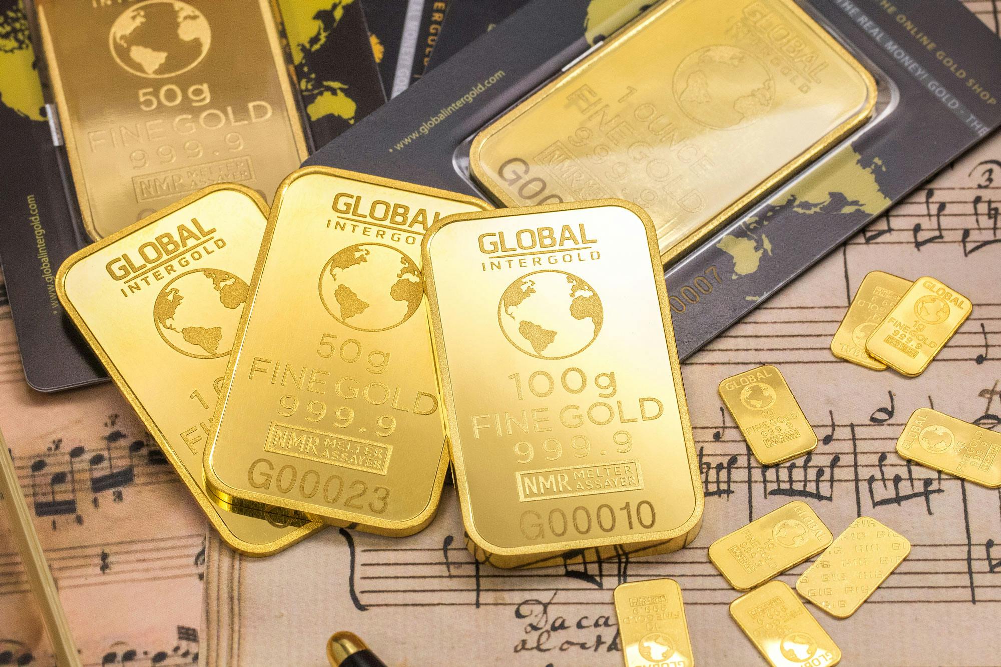 Gold trading offers the opportunity to hedge against market volatility and diversify your portfolio. But, as with any investment, it’s essential to understand the risks involved and use tools, like those provided by Finbok, to minimize those risks.